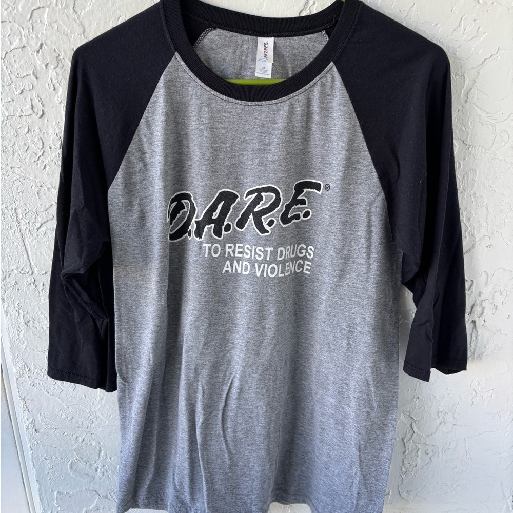 Jerzees Gray and Black T-Shirt